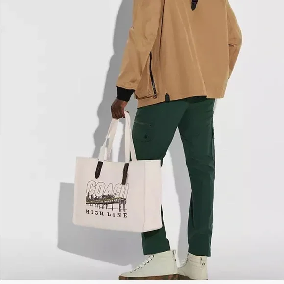 Coach Tote 42 High Line NY Print, Limited Edition, Unisex Canvas Tote - Picture 2 of 16